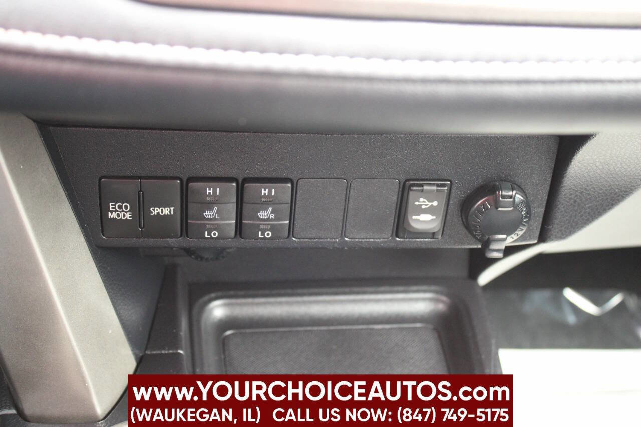 Used 2014 Toyota RAV4 Limited image 31