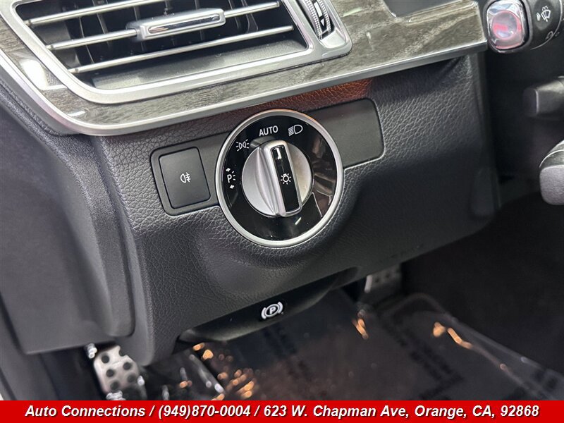 Used 2014 Mercedes-Benz E 350 Sedan w/ Premium 1 Package image 27