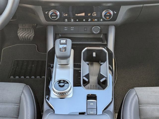 New 2026 Mitsubishi Outlander SE image 18