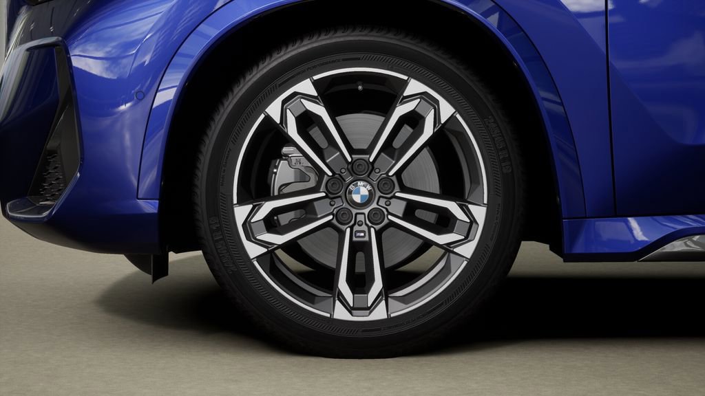 Used 2025 BMW X1 xDrive28i w/ M Sport Package AWD/4WD image 31