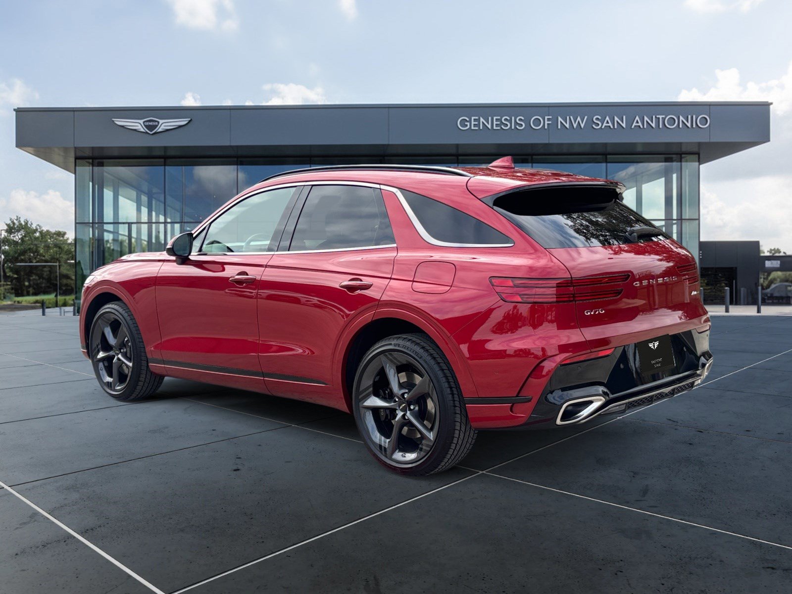 Used 2026 Genesis GV70 3.5T Sport Prestige image 3