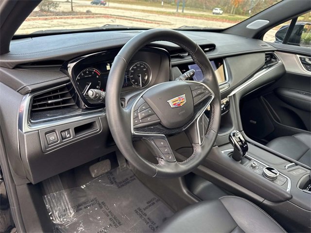 Certified 2025 Cadillac XT5 Premium Luxury image 18