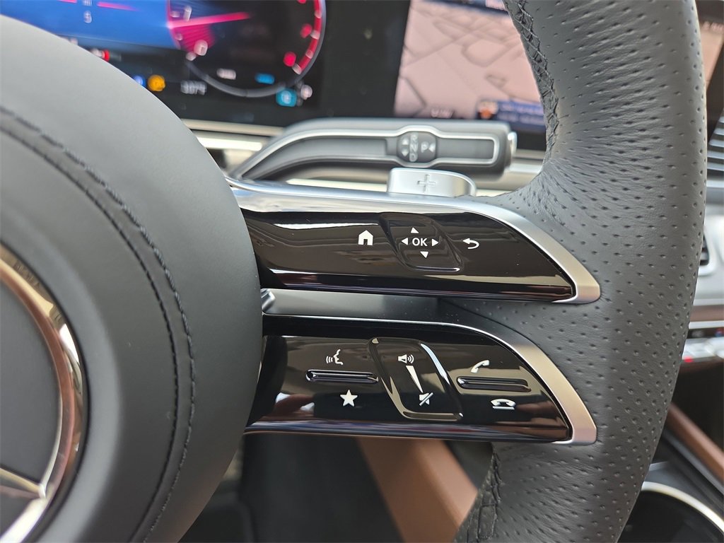 New 2025 Mercedes-Benz GLS 450 4MATIC image 24