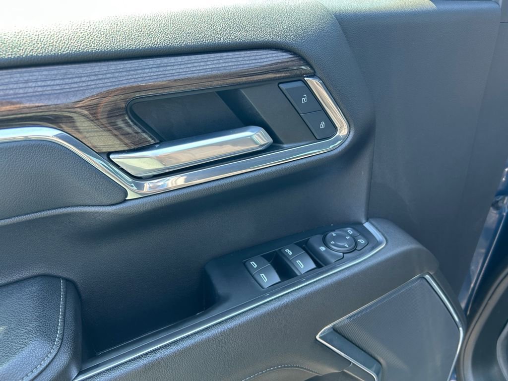 Certified 2023 Chevrolet Silverado 1500 LT AWD/4WD image 11