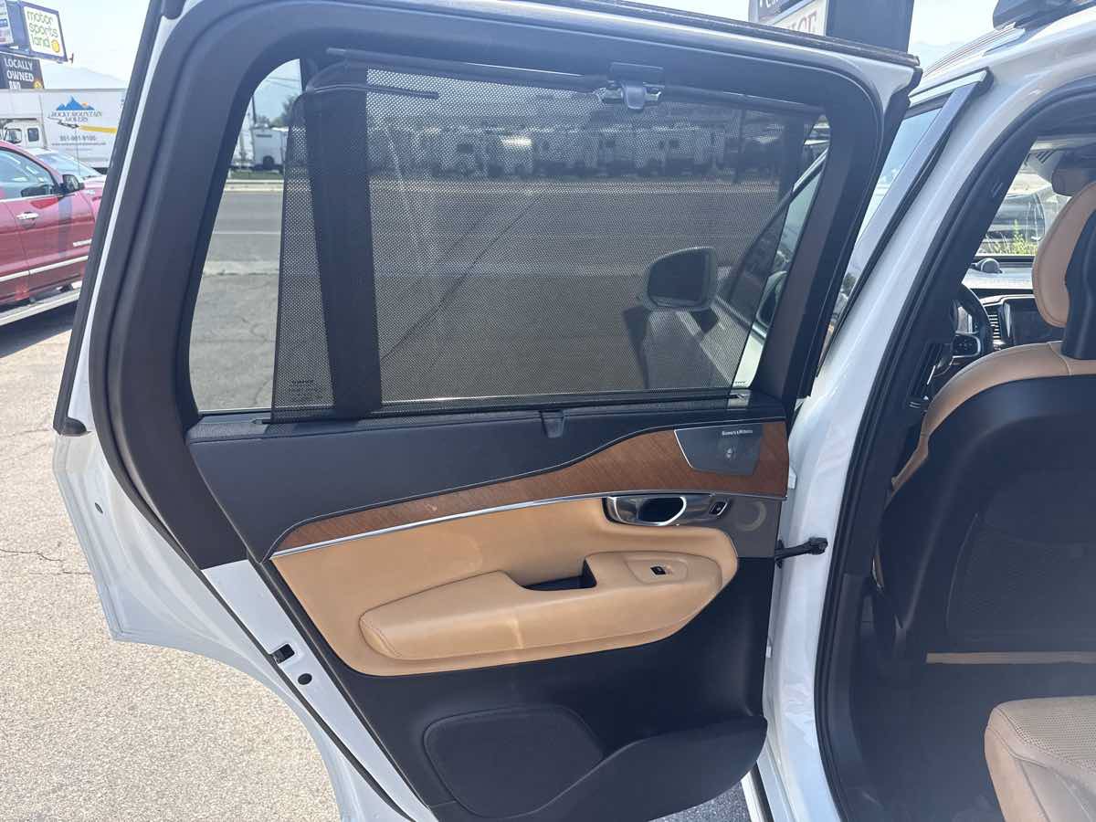 Used 2018 Volvo XC90 T6 Inscription w/ Luxury Package AWD/4WD image 15