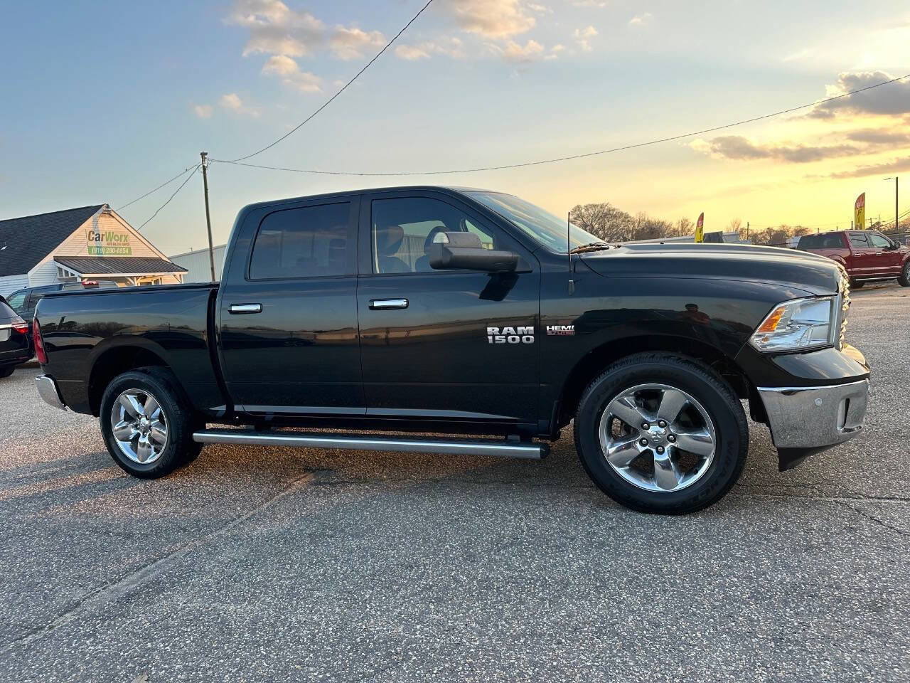 Used 2016 RAM 1500 Lone Star image 13