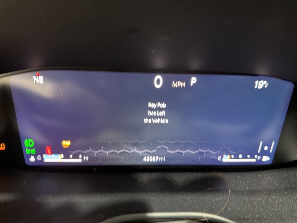 Used 2022 Jeep Compass Trailhawk w/ Trailhawk Elite Group image 17