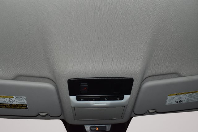 Used 2025 Nissan Rogue SV AWD/4WD image 32
