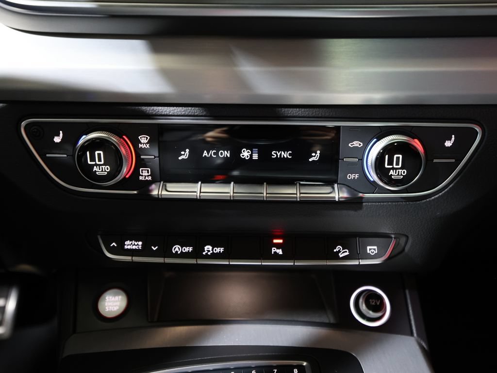 Used 2018 Audi SQ5 Premium Plus w/ Navigation Package AWD/4WD image 20