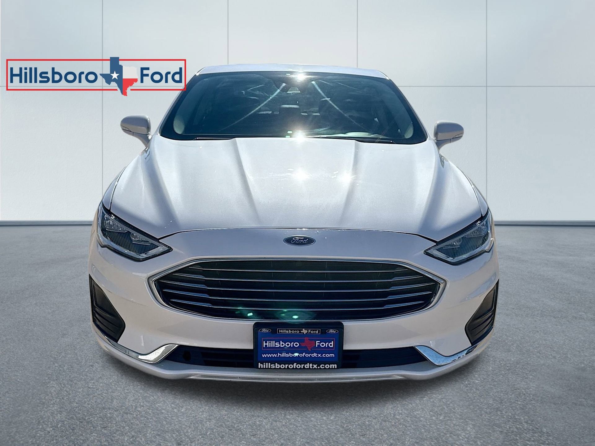 Used 2020 Ford Fusion SEL image 2