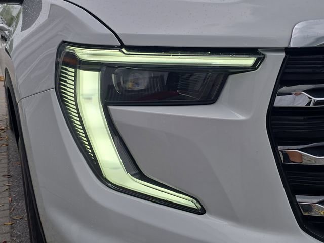 Certified 2025 GMC Acadia Elevation image 10