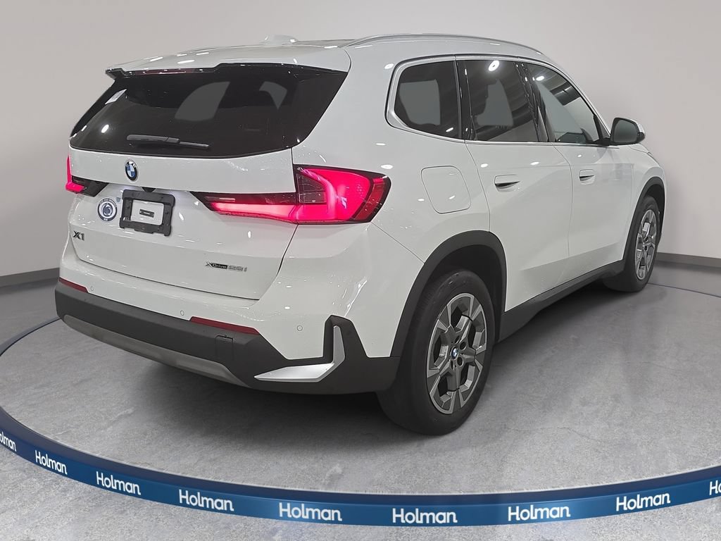 Certified 2023 BMW X1 xDrive28i AWD/4WD image 5
