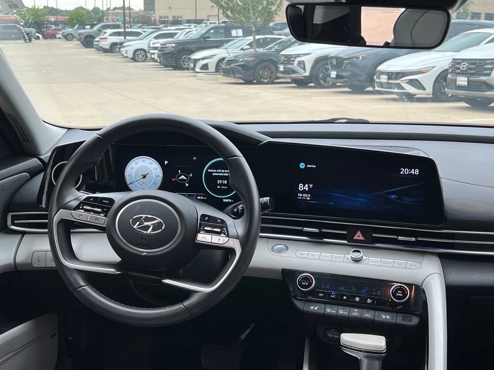 Certified 2021 Hyundai Elantra Limited FWD image 18