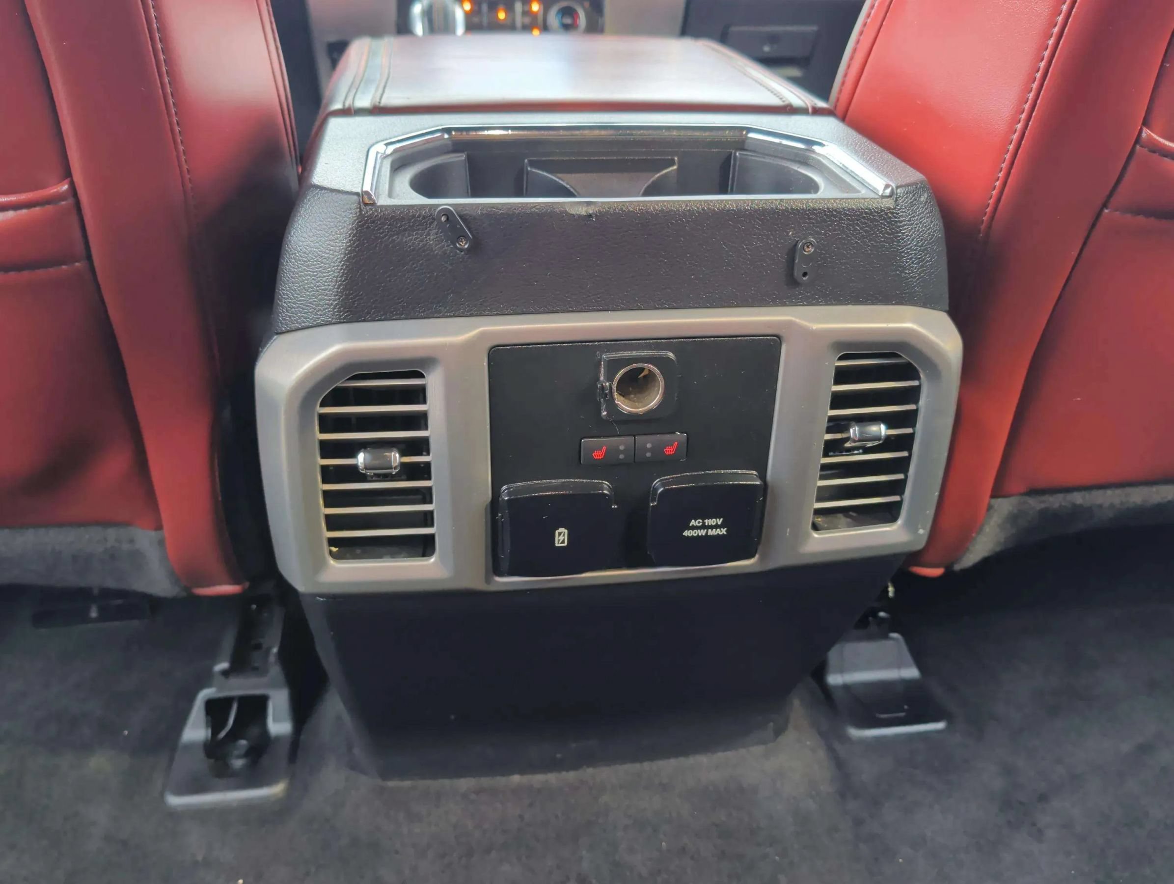 Used 2018 Ford F150 Platinum w/ Equipment Group 701A Luxury RWD image 36