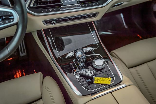 Used 2019 BMW X7 xDrive40i w/ Premium Package image 36