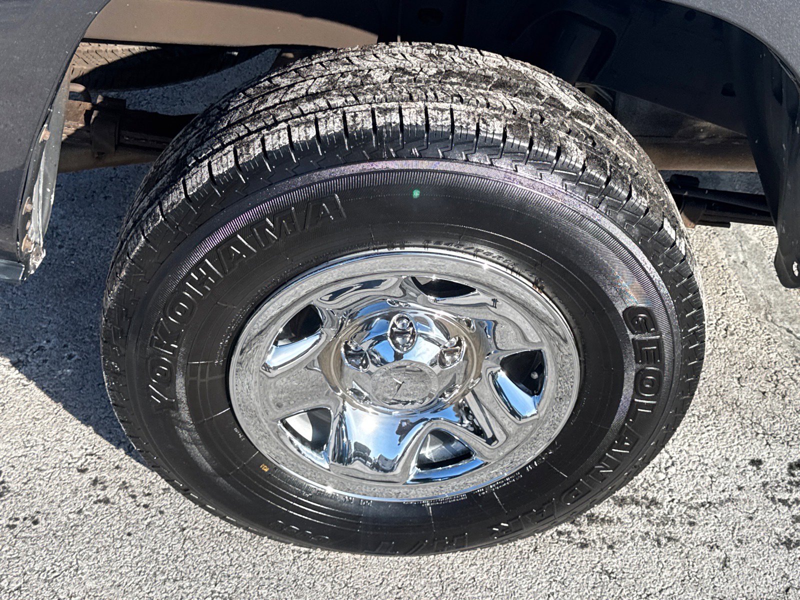 Used 2018 Toyota Tacoma SR image 5