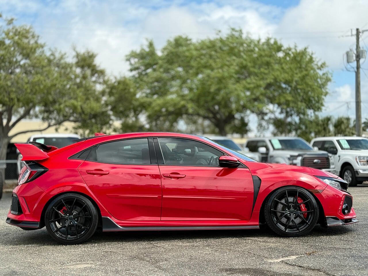 Used 2017 Honda Civic Type R image 12