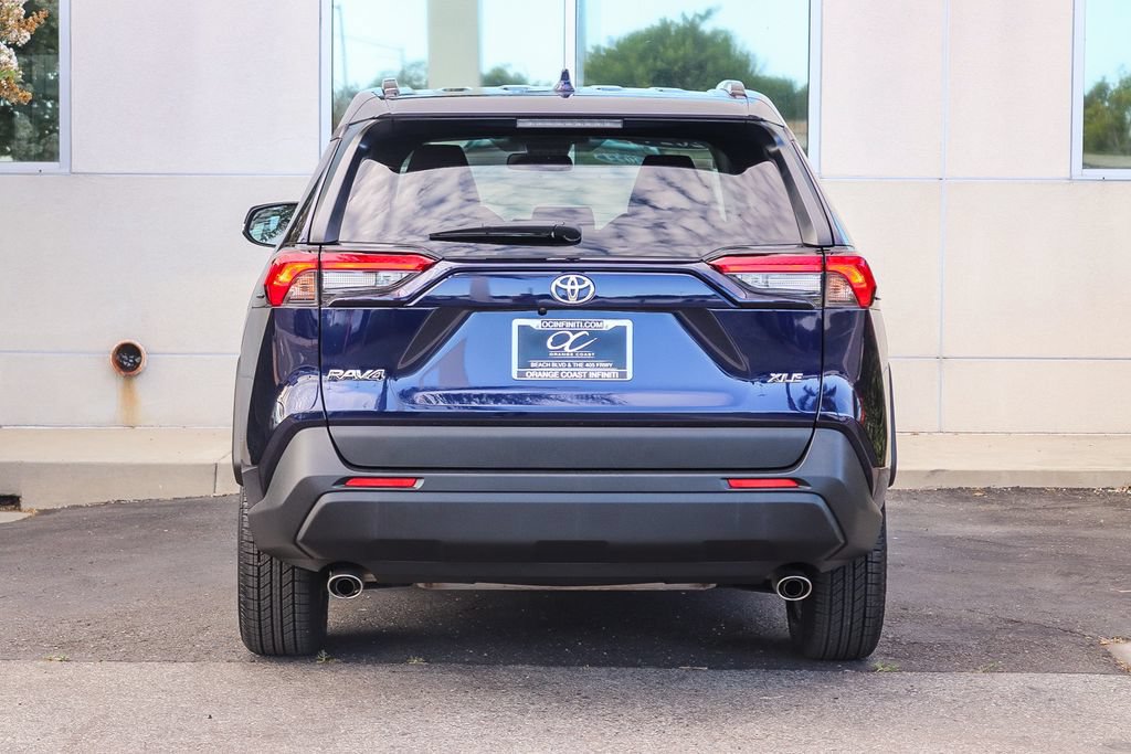 Used 2024 Toyota RAV4 XLE FWD image 5
