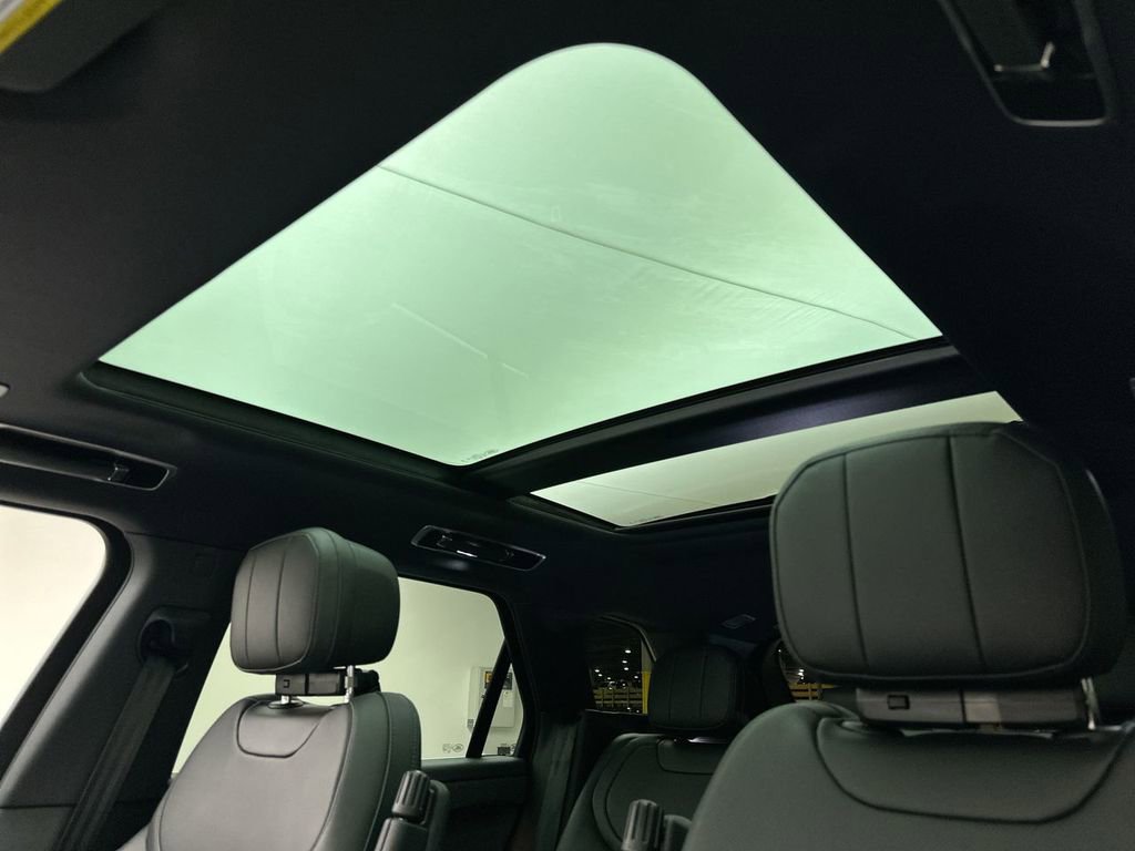 Certified 2024 Land Rover Range Rover Sport Dynamic SE image 23