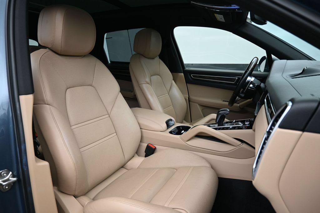 Used 2019 Porsche Cayenne S AWD/4WD image 28