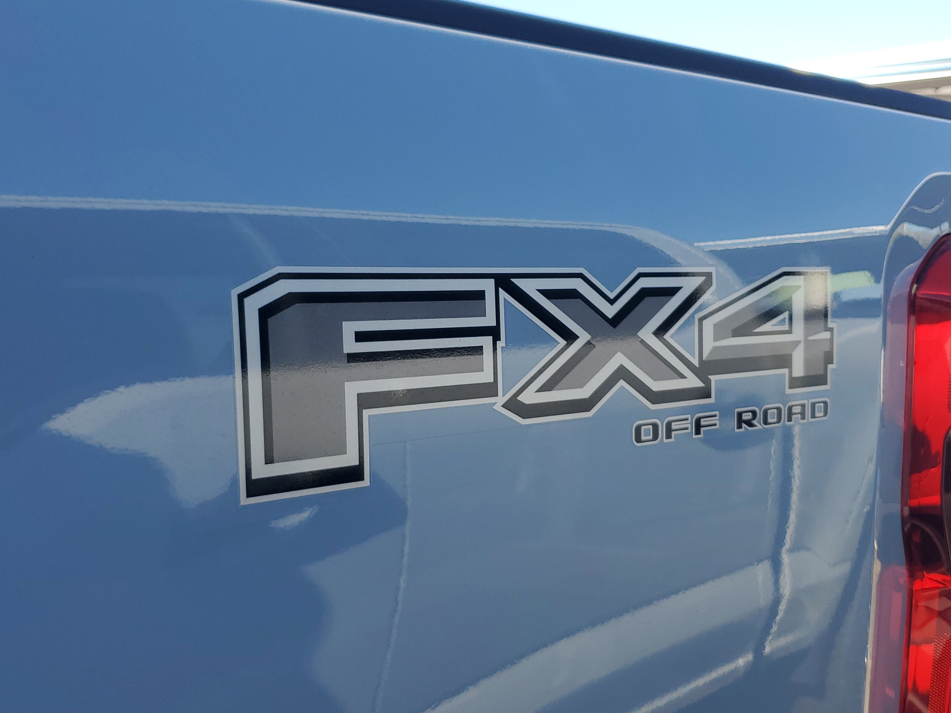 New 2026 Ford F350 Lariat w/ Black Appearance Package AWD/4WD image 5