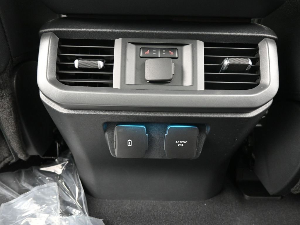 New 2025 Ford F150 Lariat image 16