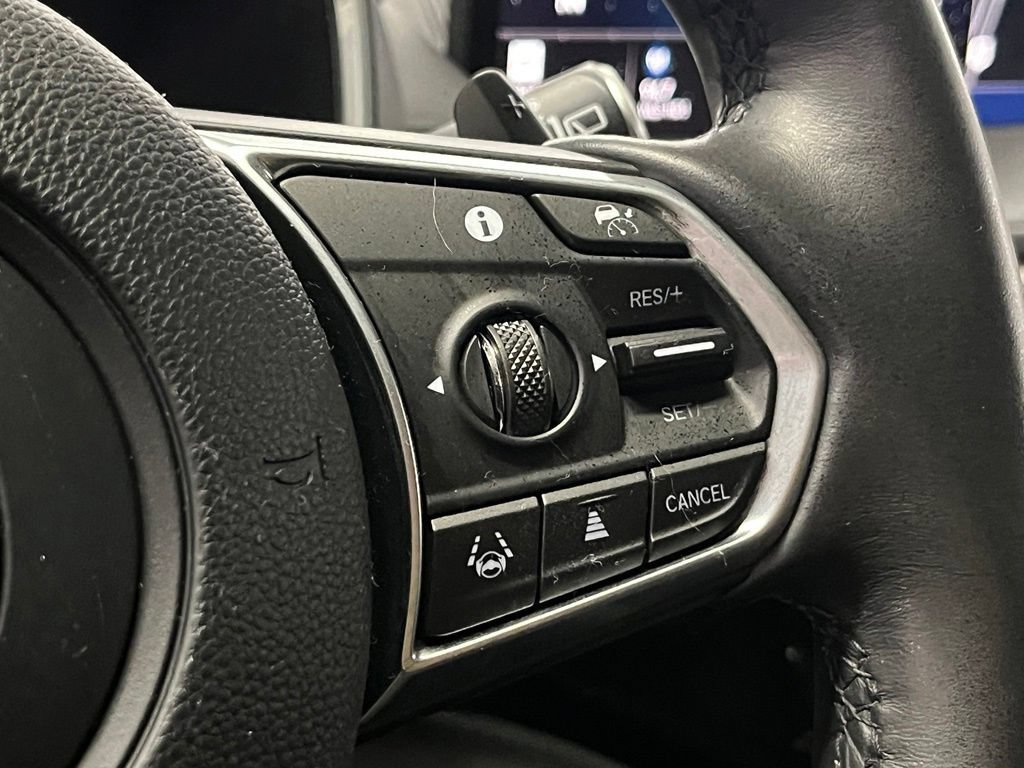 Used 2022 Acura MDX w/ Technology Package AWD/4WD image 27