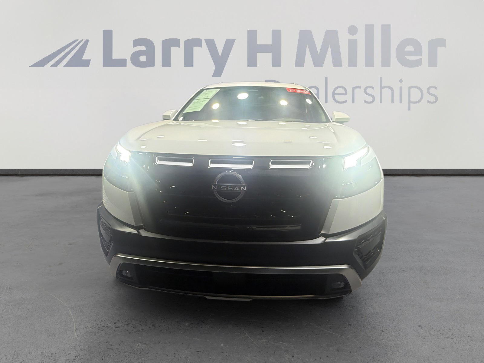 Certified 2025 Nissan Pathfinder Rock Creek image 8