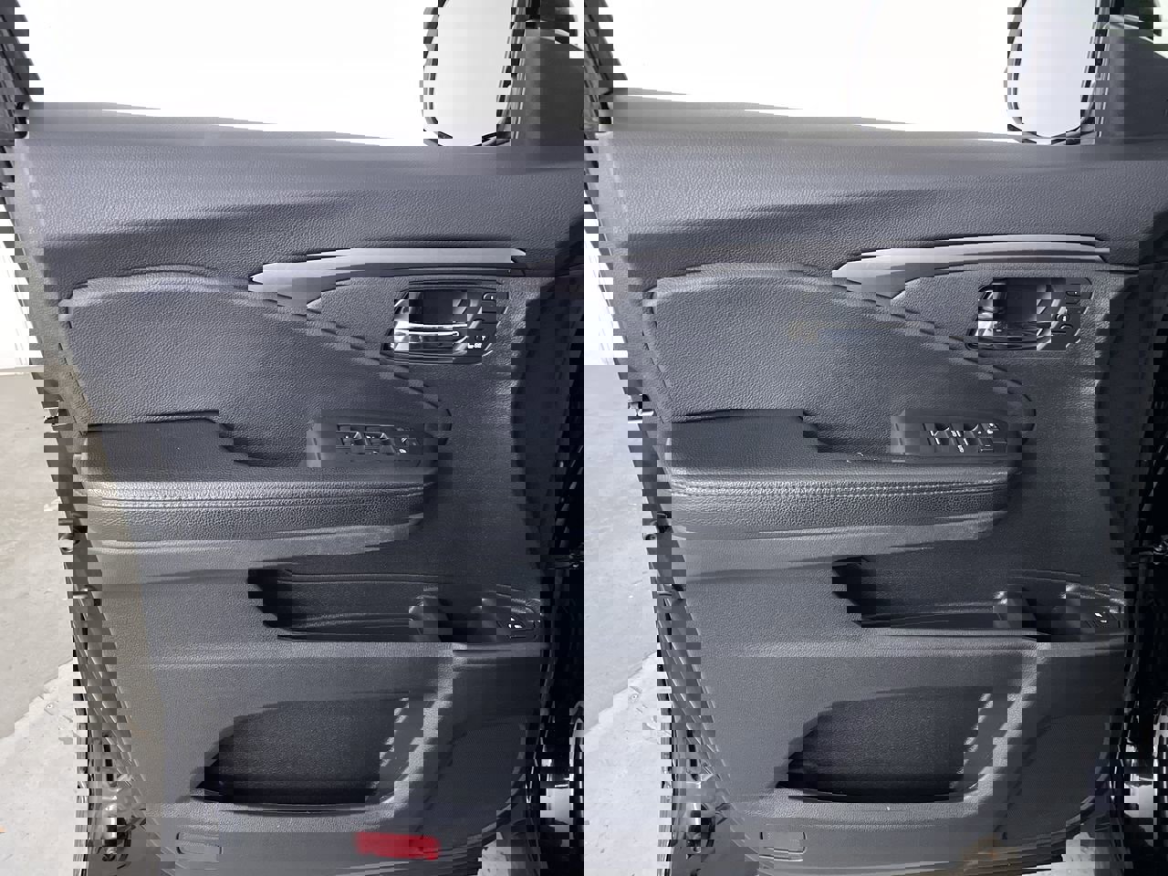 Used 2019 Honda Pilot EX-L image 10