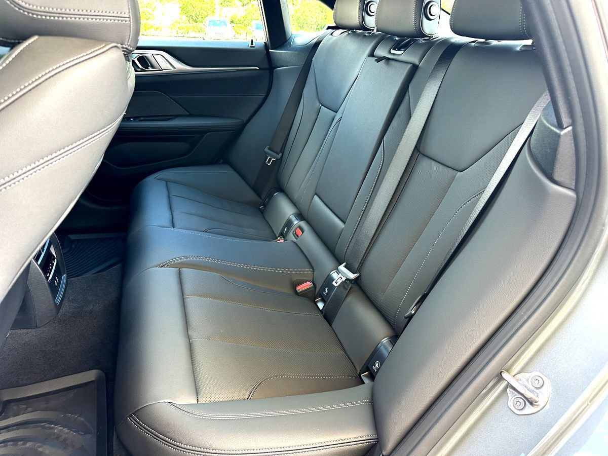 New 2026 BMW i4 eDrive40 w/ Premium Package RWD image 15
