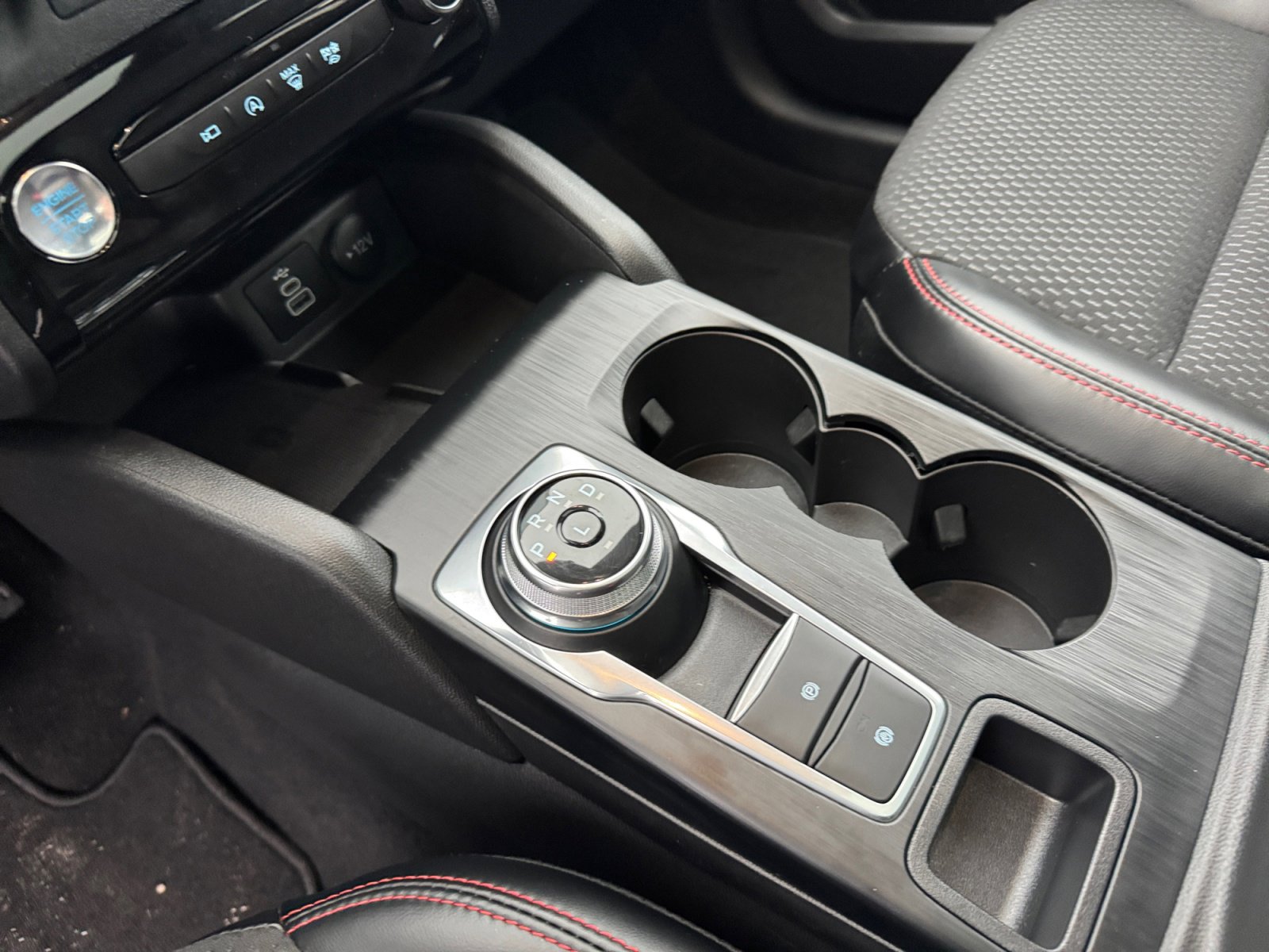 New 2025 Ford Escape ST-Line Select w/ Tech Pack #2 image 14