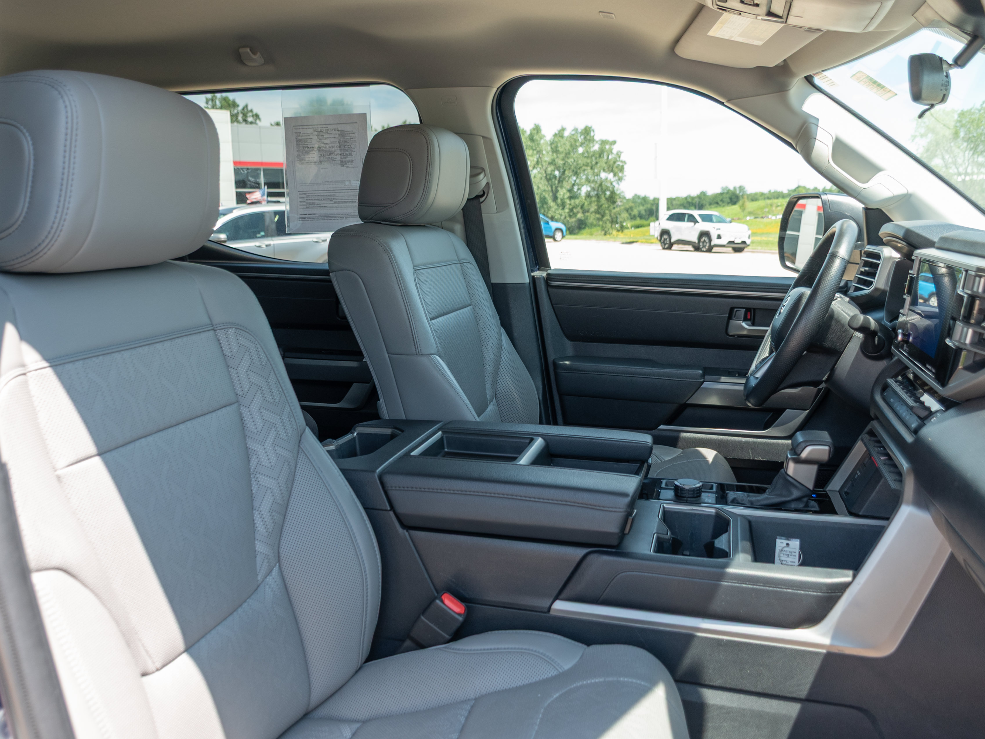 Used 2023 Toyota Tundra SR5 w/ SR5 Premium Package AWD/4WD image 22