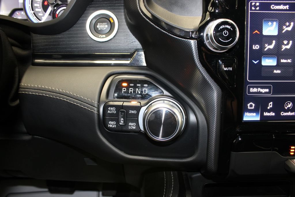 Used 2022 RAM 1500 Limited AWD/4WD image 13