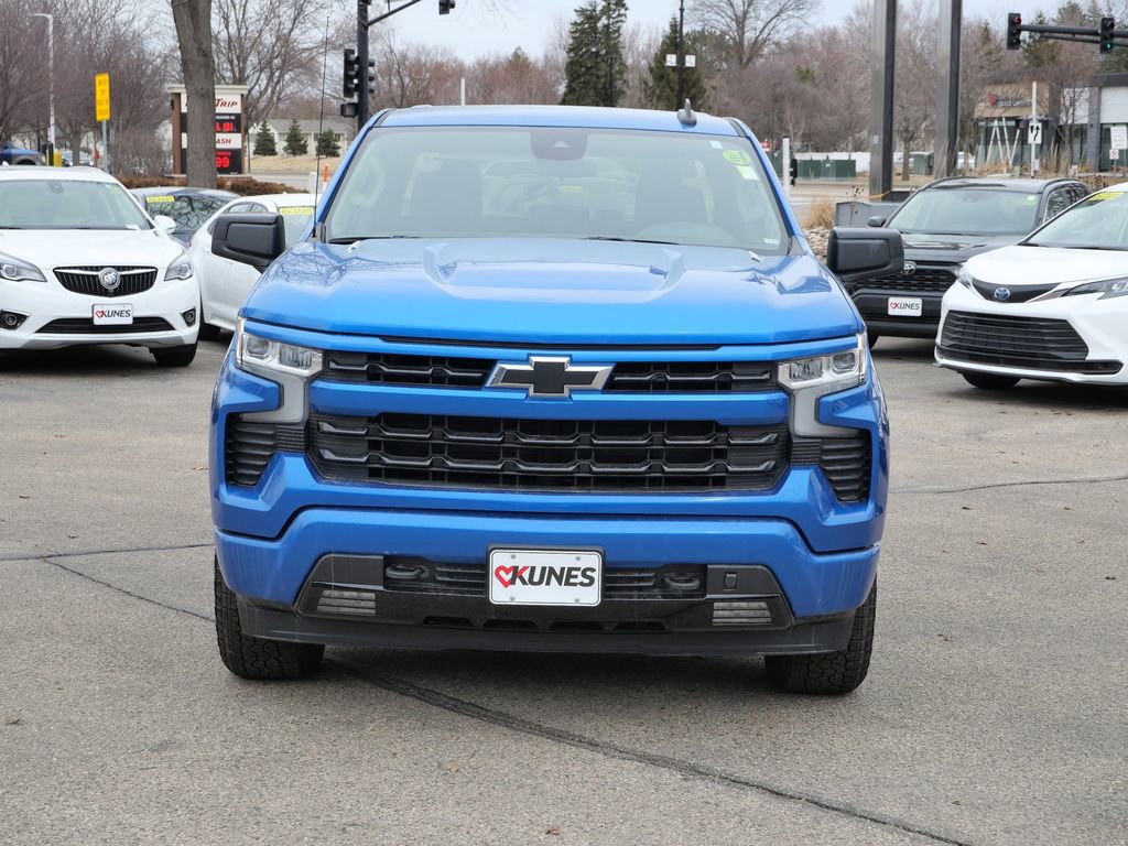 Used 2023 Chevrolet Silverado 1500 RST w/ Protection Package AWD/4WD image 2