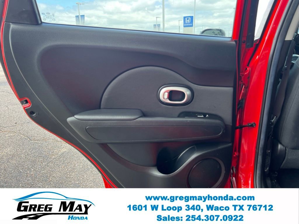 Used 2017 Kia Soul + FWD image 15
