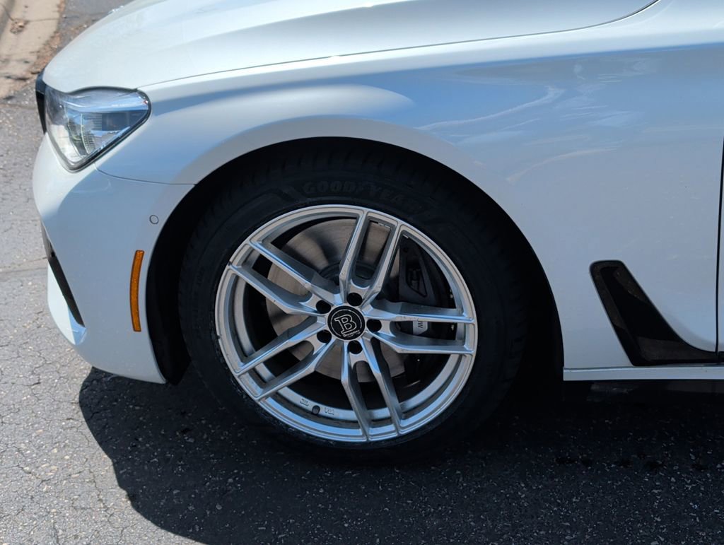 Used 2016 BMW 750i xDrive AWD/4WD image 6