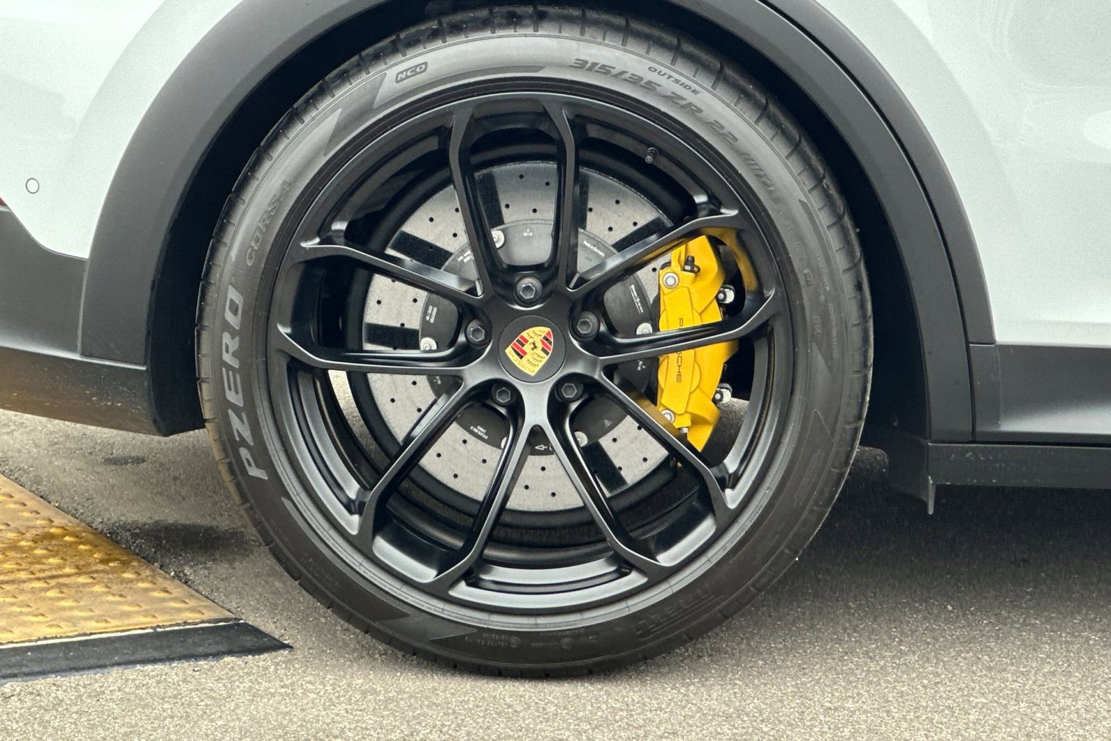 Certified 2024 Porsche Cayenne Turbo GT AWD/4WD image 44