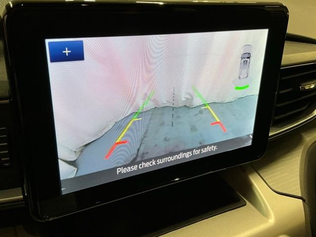 Used 2022 Ford Explorer XLT w/ Equipment Group 202A image 29