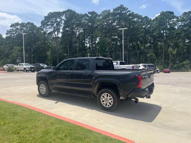 Used 2025 Toyota Tacoma SR RWD image 4