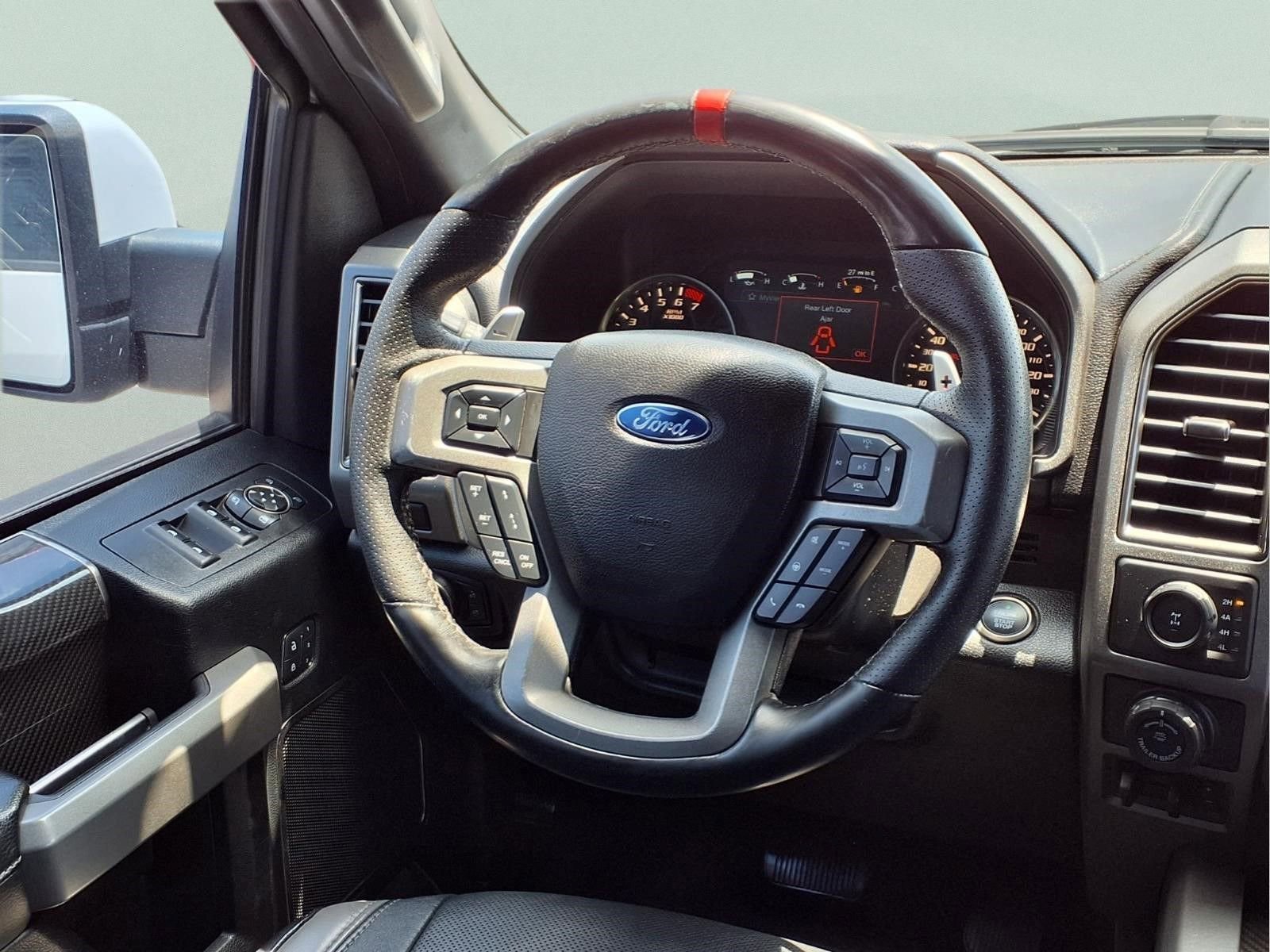 Used 2018 Ford F150 Raptor w/ Equipment Group 802A Luxury AWD/4WD image 14