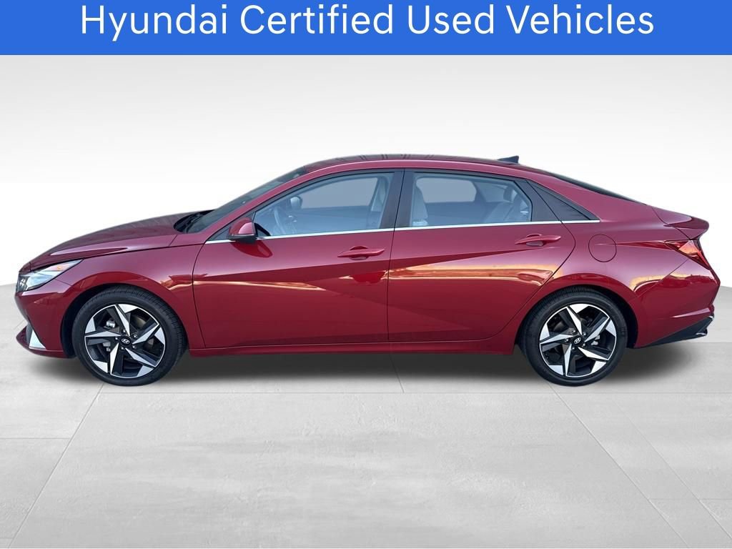 Certified 2023 Hyundai Elantra Limited w/ Preferred Accessory Package image 8