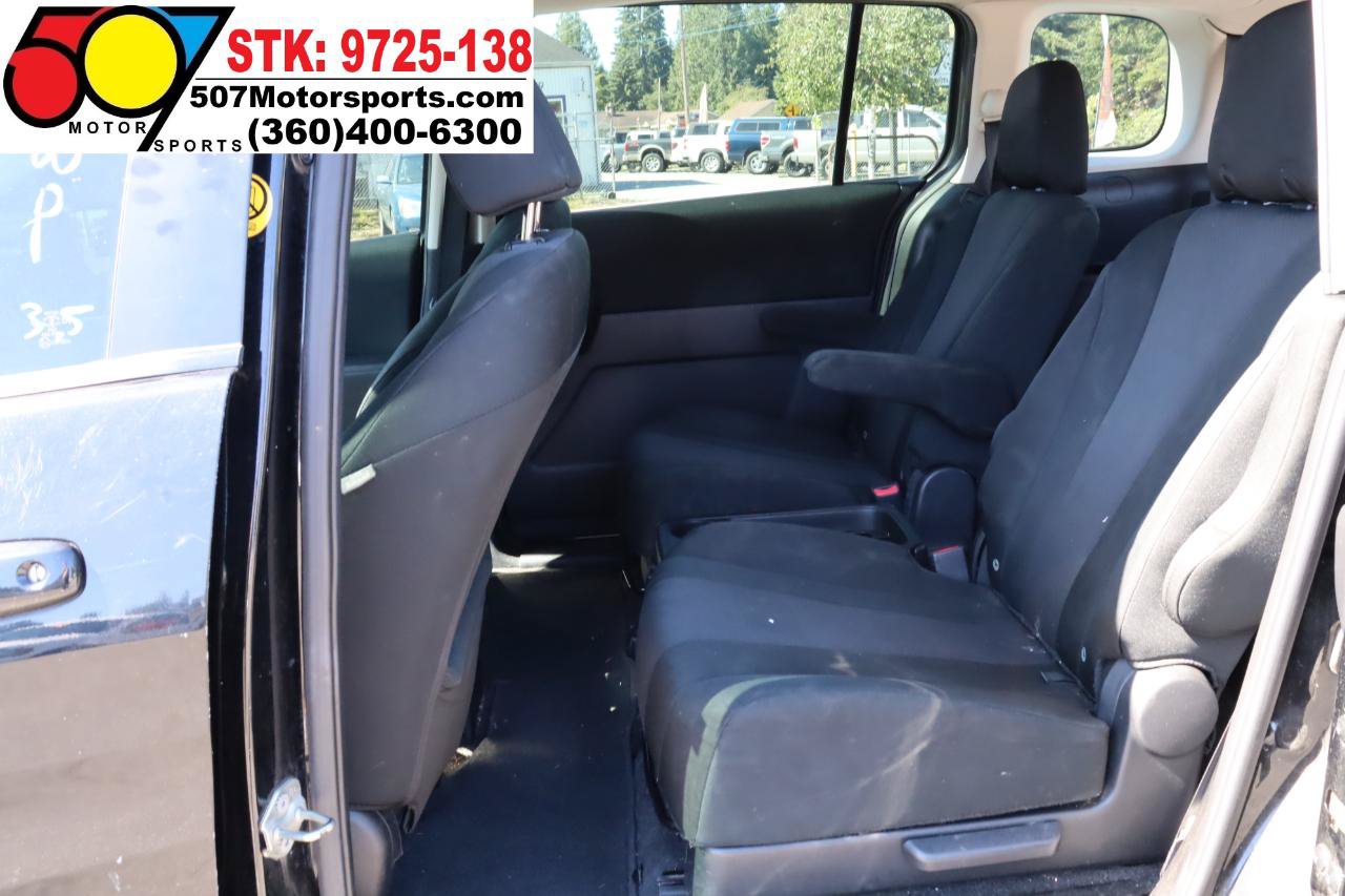 Used 2015 MAZDA MAZDA5 Sport FWD image 13