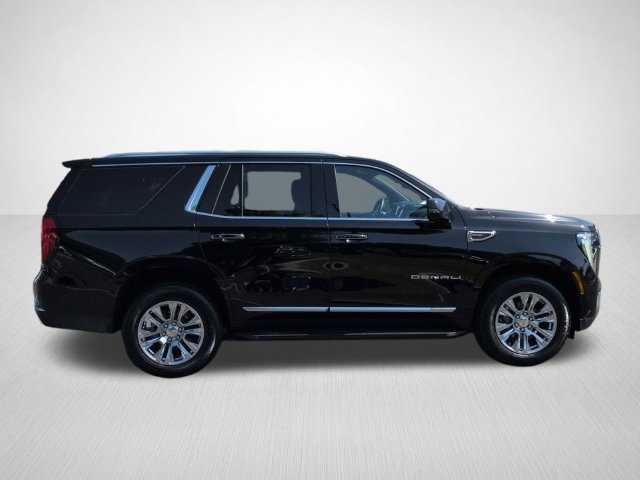 Used 2025 GMC Yukon Denali AWD/4WD image 11