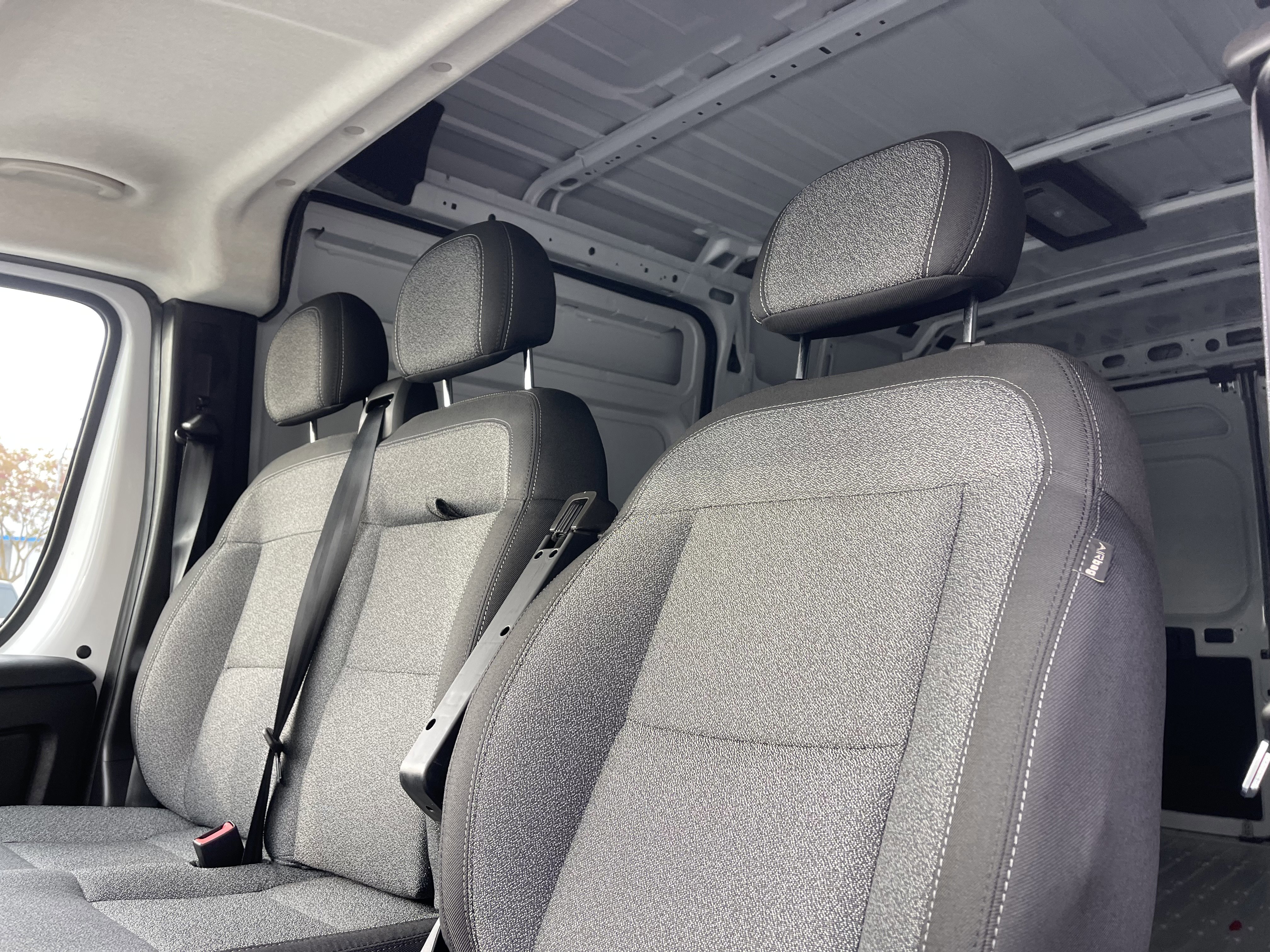 New 2025 RAM ProMaster 2500 w/ Convenience Group image 14