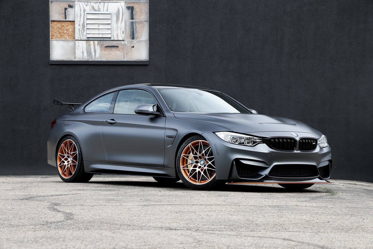 Used 2016 BMW M4 GTS RWD image 3