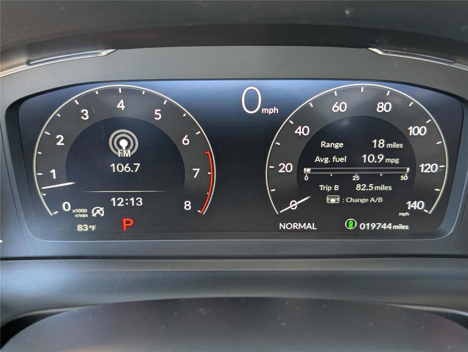 Used 2023 Honda Pilot Elite image 36