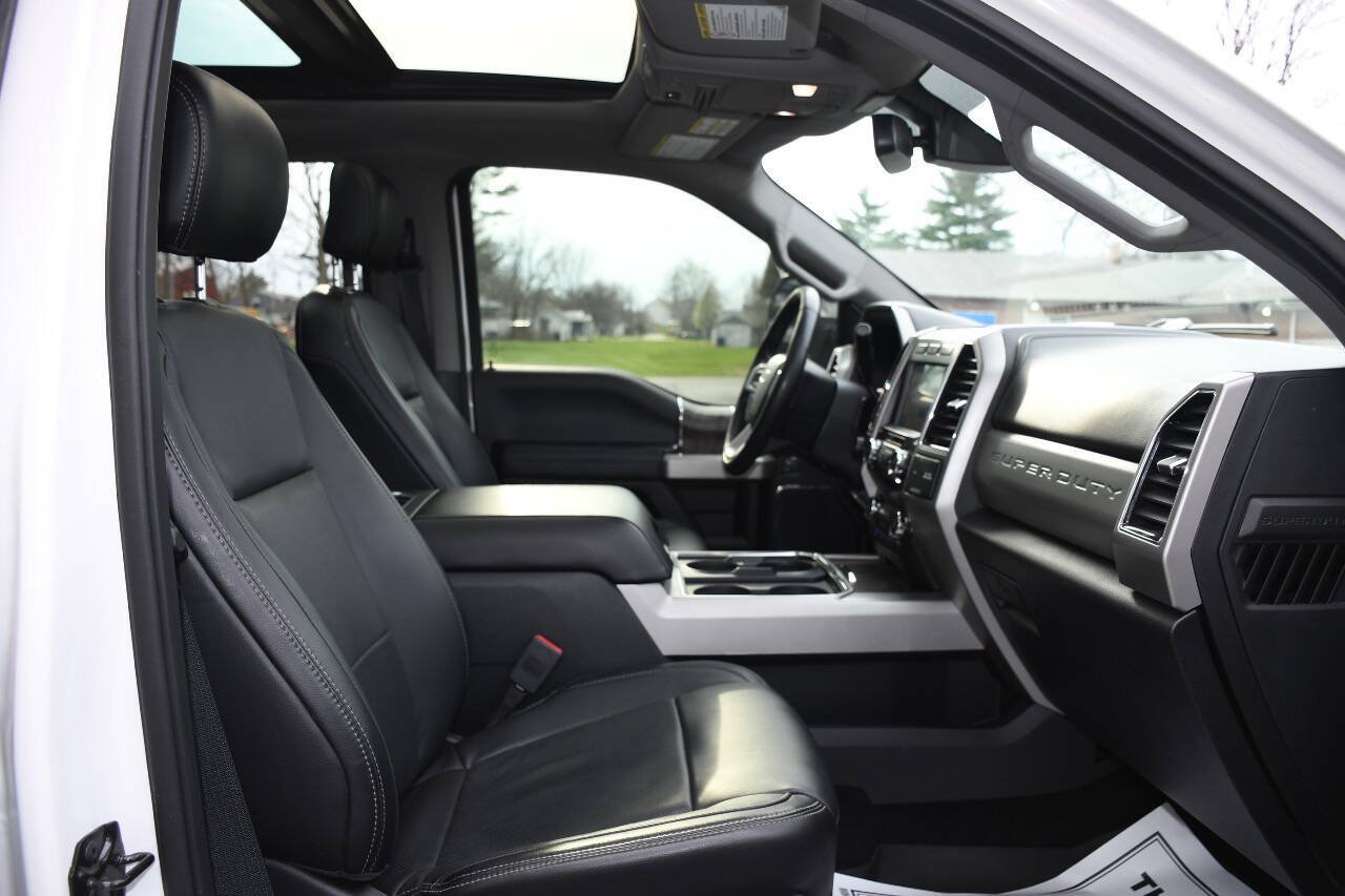 Used 2019 Ford F250 Lariat w/ Lariat Ultimate Package AWD/4WD image 21