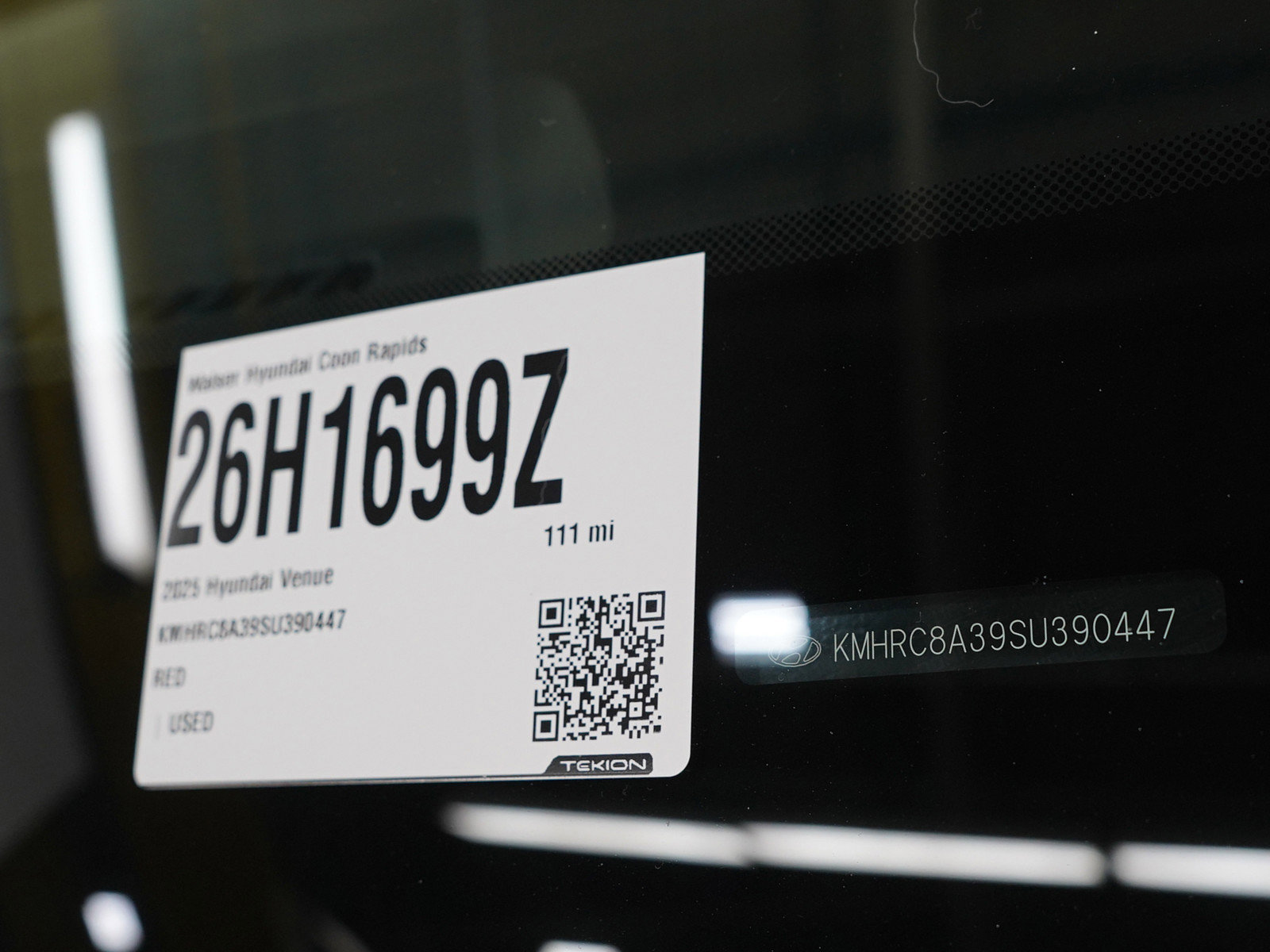 Certified 2025 Hyundai Venue Limited image 30