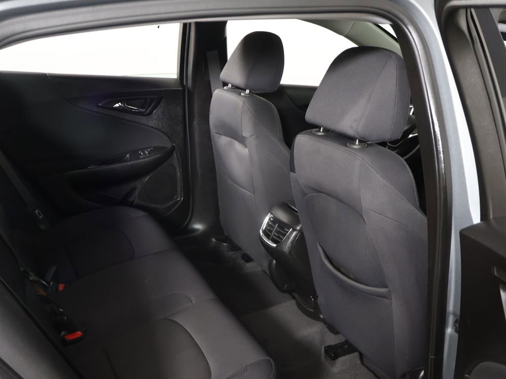 Used 2025 Chevrolet Malibu LT image 25