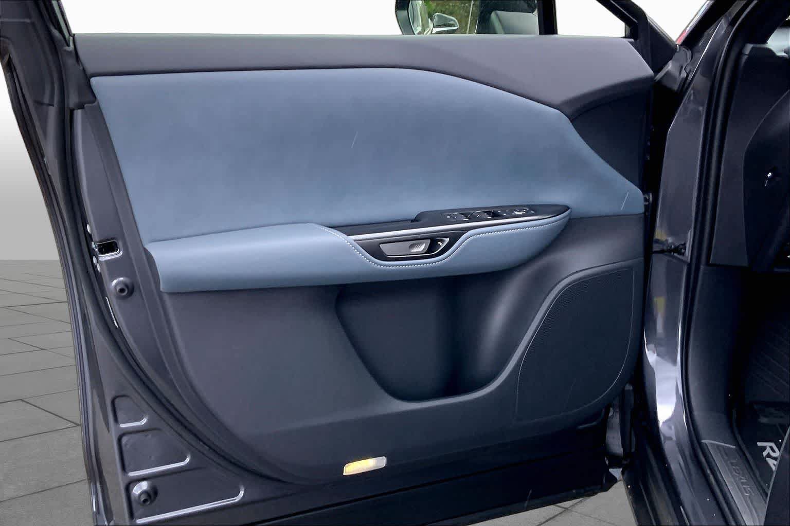 New 2026 Lexus RZ 450e AWD w/ Technology Package image 10
